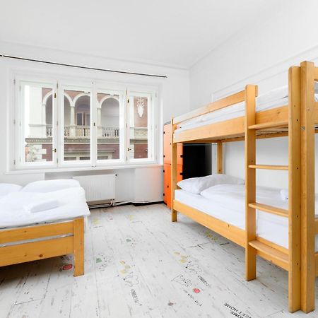 Benedikt City Center Hostel Prague Extérieur photo