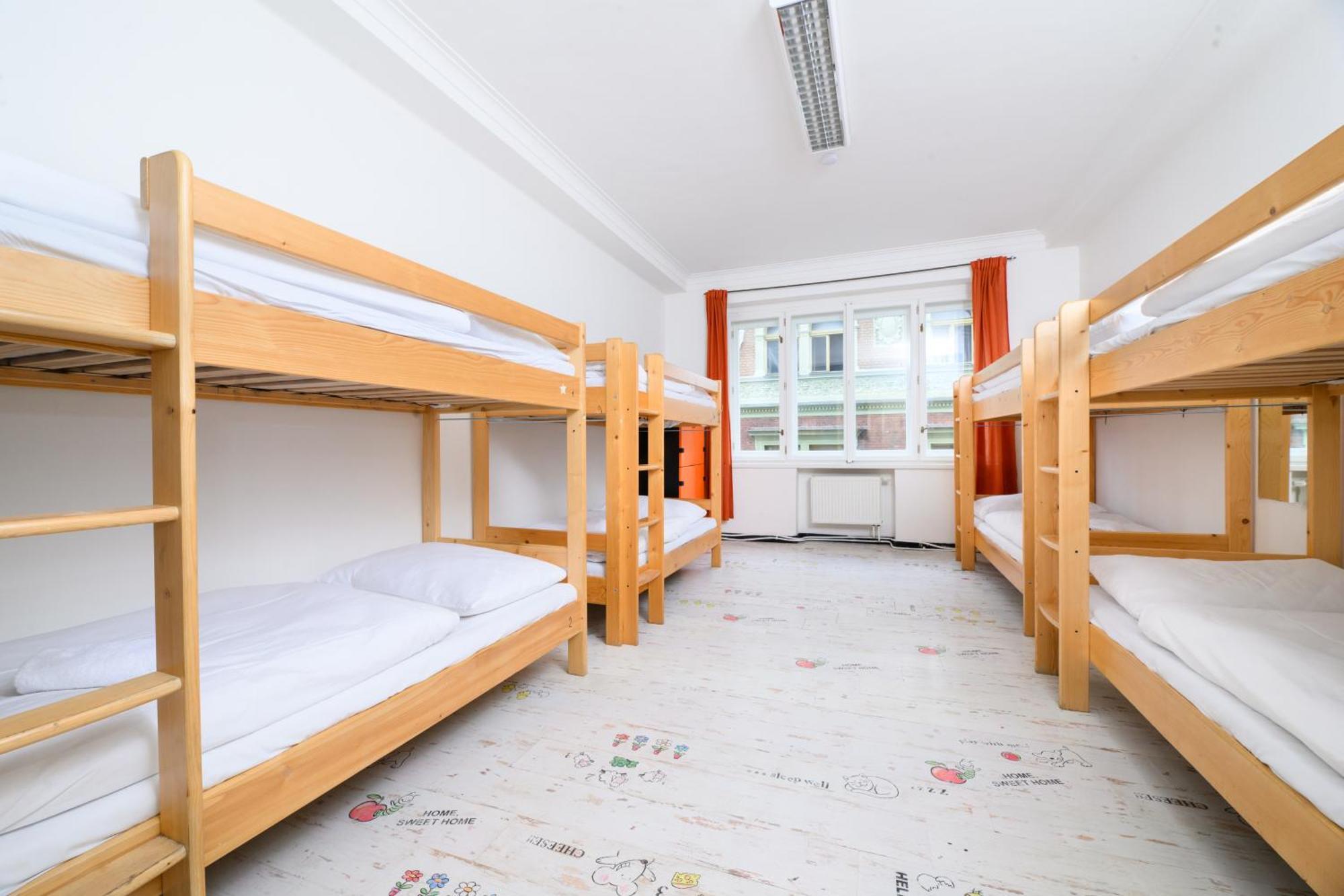 Benedikt City Center Hostel Prague Extérieur photo